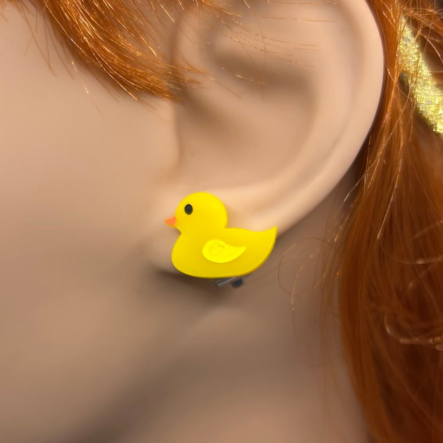 Daring Duck Stud