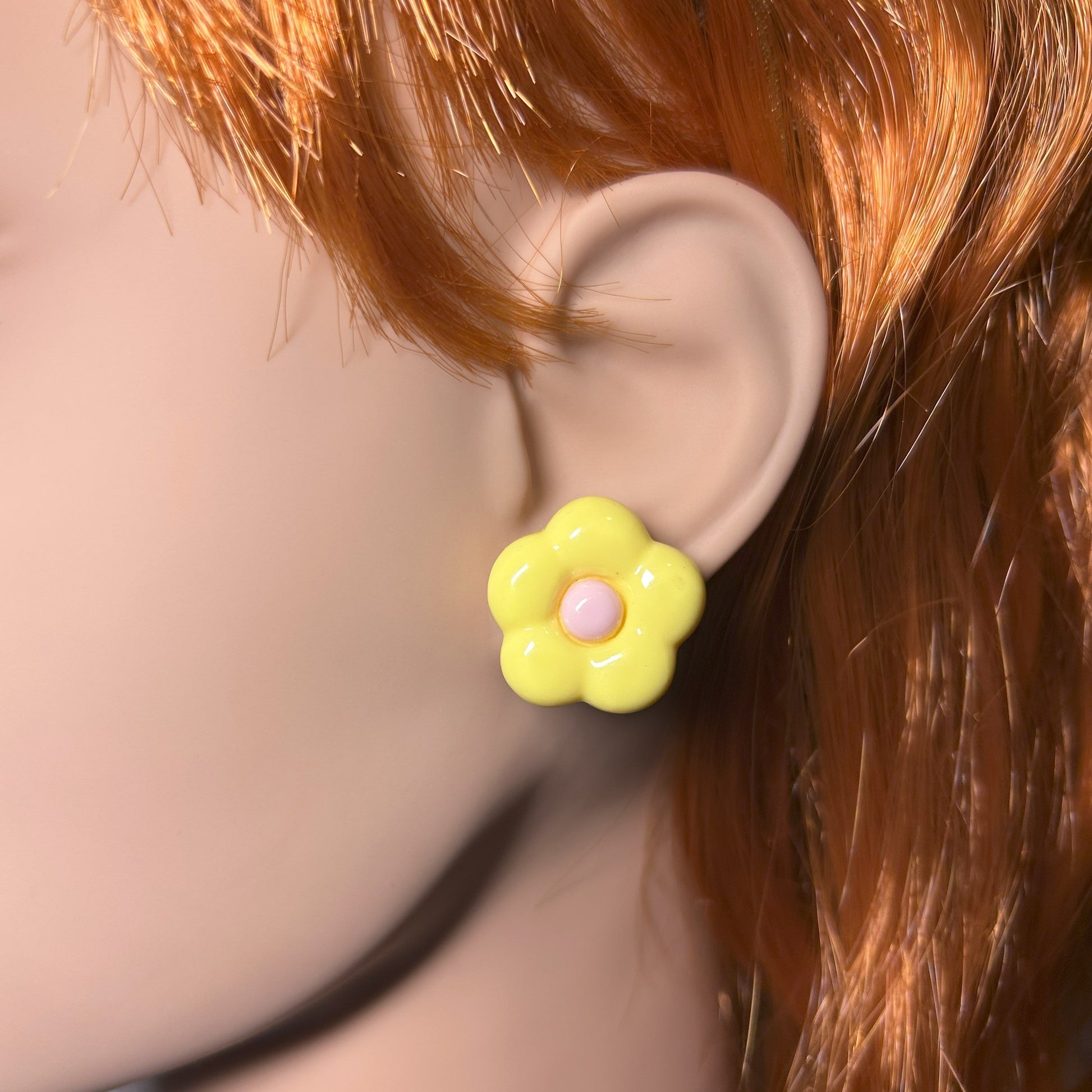 Bubble Flower Stud